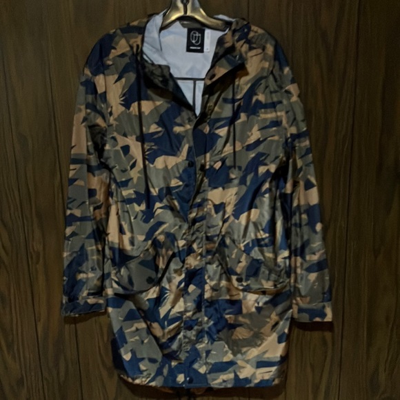Original Use Jackets & Coats Original Use Sizesmall Camo Long Oversized Windbreaker Poshmark